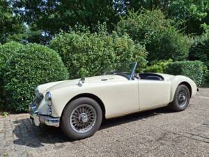 Image 4/22 de MG MGA 1600 (1962)