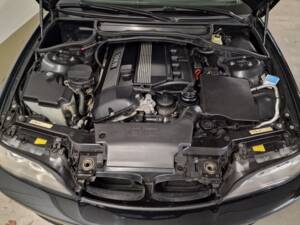 Immagine 23/61 di BMW 330Ci (2004)