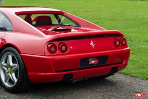 Bild 8/53 von Ferrari F 355 Berlinetta (1996)