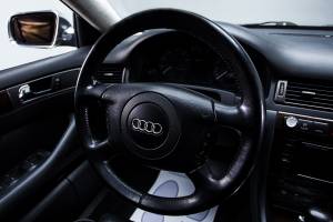 Afbeelding 22/33 van Audi S6 Avant (2000)