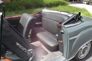 Immagine 12/17 di Mercedes-Benz 220 SE Cabriolet (1960)
