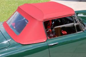 Image 14/50 of Sunbeam Alpine Mk IV (1965)