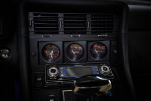 Image 59/100 of Ferrari 412 (1986)