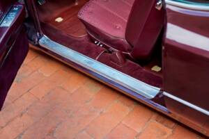 Bild 129/200 von Cadillac Coupe DeVille (1968)