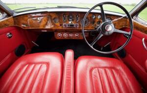 Image 22/50 of Bentley S 2 (1960)