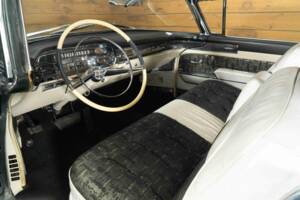 Bild 18/19 von Cadillac 62 Coupe DeVille (1958)