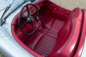 Afbeelding 9/12 van Jaguar XK 120 SE OTS (1954)
