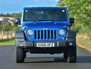 Bild 2/50 von Jeep Wrangler 3.8 &quot;75th Aniversary&quot; (2016)