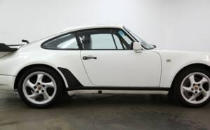 Afbeelding 7/8 van Porsche 911 Turbo 3.3 (1985)