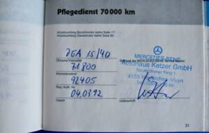 Image 67/92 de Mercedes-Benz 200 D (1989)