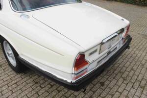 Bild 20/68 von Jaguar XJ 6 4.2 (1985)