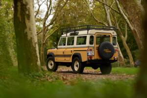 Image 35/42 of Land Rover 110 (1984)
