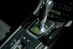 Image 11/48 of Porsche 911 Turbo S Exclusive (2017)