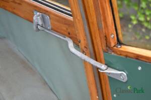 Image 35/50 of Morris Minor 1000 Traveller (1964)