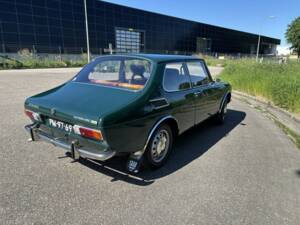 Image 5/8 of Saab 99 E (1971)