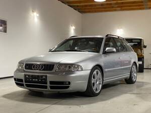 Bild 1/64 von Audi S4 Avant (2000)