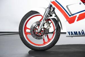 Image 23/50 of Yamaha RD 350 LC (1990)