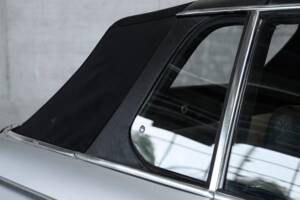 Bild 33/50 von BMW 2002 Baur (1972)