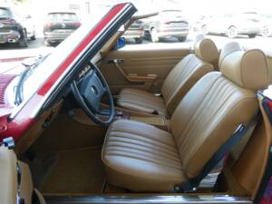 Bild 10/22 von Mercedes-Benz 450 SL (1977)