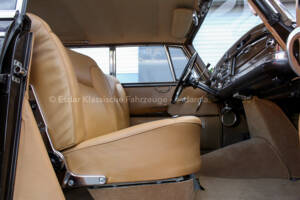 Imagen 13/39 de Mercedes-Benz 300 d (1961)