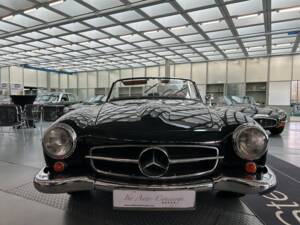 Image 2/38 de Mercedes-Benz 190 SL (1957)