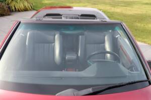 Image 45/50 of Mercedes-Benz E 220 (1994)