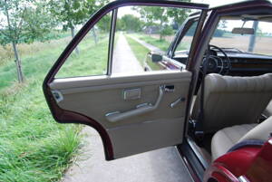 Image 53/58 of Mercedes-Benz 280 SE (1968)