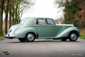 Image 29/46 of Bentley R-Type (1953)