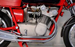 Image 7/99 of MV Agusta 750 Sport (1971)