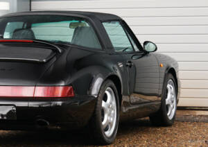 Bild 21/57 von Porsche 911 Carrera 4 (1992)