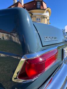 Imagen 17/65 de Mercedes-Benz 220 SE b (1961)