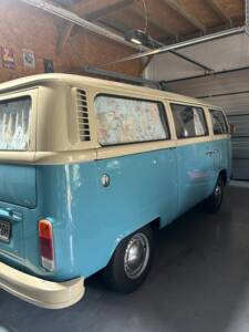 Imagen 2/10 de Volkswagen T2b minibus (1978)