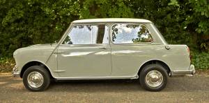 Image 4/50 of Riley Elf Mark I (1963)