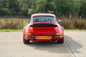 Image 18/50 of Porsche 911 Turbo 3.0 (1977)
