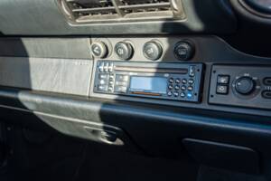 Image 42/93 de Porsche 911 Carrera (1994)