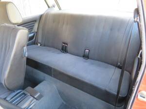 Bild 8/22 von BMW 318i (1984)