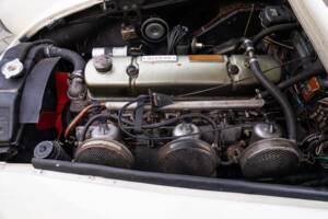 Image 39/72 de Austin-Healey 3000 Mk II (BJ7) (1962)
