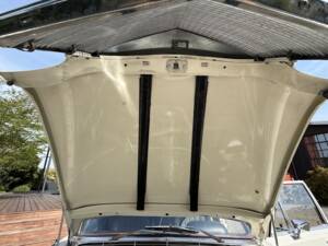 Image 33/54 de Mercedes-Benz 280 SE 3,5 (1970)