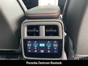 Bild 14/31 von Porsche Taycan GTS Sport Turismo (2026)