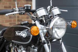 Image 25/30 of Norton Commando 750 Roadster (1972)