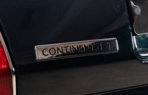 Image 19/43 of Bentley Continental T (1997)