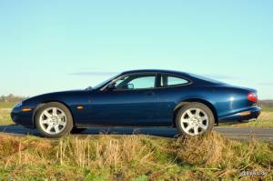 Bild 4/15 von Jaguar XK8 4.0 (2000)