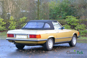 Bild 22/50 von Mercedes-Benz 350 SL (1973)