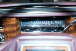 Image 48/58 of Cadillac Brougham Elegance (1988)