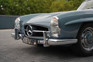 Image 20/43 of Mercedes-Benz 300 SL Roadster (1960)