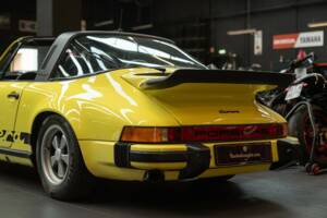 Image 14/50 of Porsche 911 Carrera 2.7 (1975)