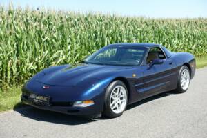 Immagine 4/26 di Chevrolet Corvette (2002)