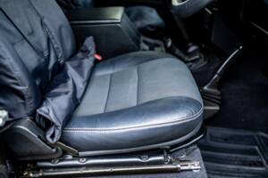 Image 47/50 of Land Rover Defender 90 (2012)