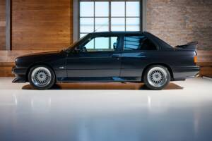 Bild 2/36 von BMW M3 (1989)