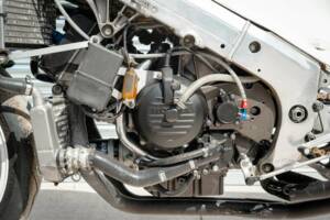Imagen 26/50 de Honda VFR 750R RC 30 (1991)